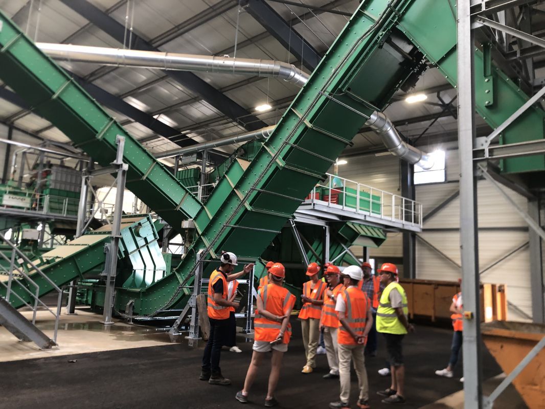 rdv-pro-35-professionnels-reunis-pour-echanger-sur-la-valorisation-du-bois-de-recuperation